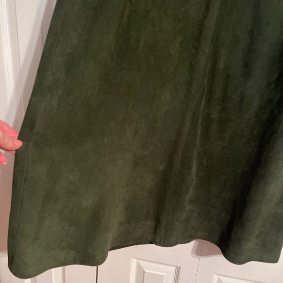Vintage Suede Maxi skirt - Picture 4 of 10